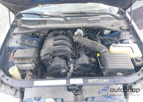 2005 Chrysler 300 from USA, damaged, VIN 2C3JA43R35H675853